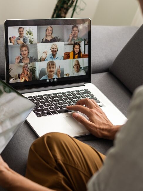Online,Video,Conference,Business,Interview,Call,Or,Webinar